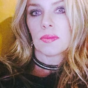 Meet your Posher, Stacie